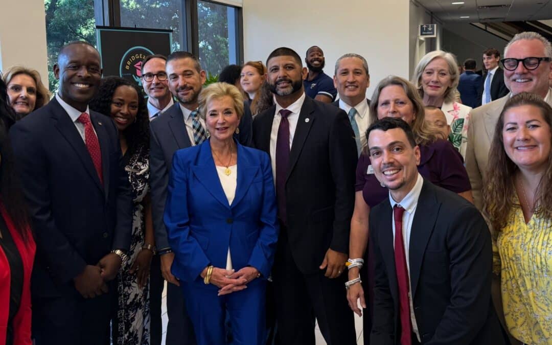 Bridge 2 Life Hosts U.S. Secretary of Education, Commissioner of Education, and education leaders for a FAFSA Beta Workshop as Florida’s Only Testing Partner
